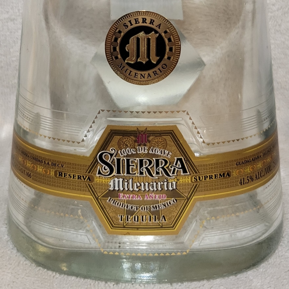 SIERRA MILENARIO RESERVE SUPREMA BOTTLE